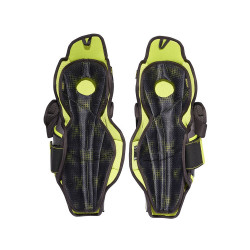 CCM Tacks XF80 junior Shin guards